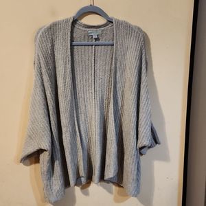 Beautiful Barefoot Dreams amazingly soft cardigan 1X